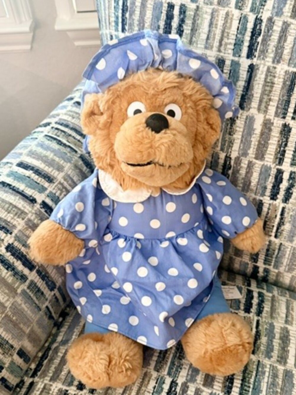Vintage 1993 Berenstain Bears Mama Bear - Plush
